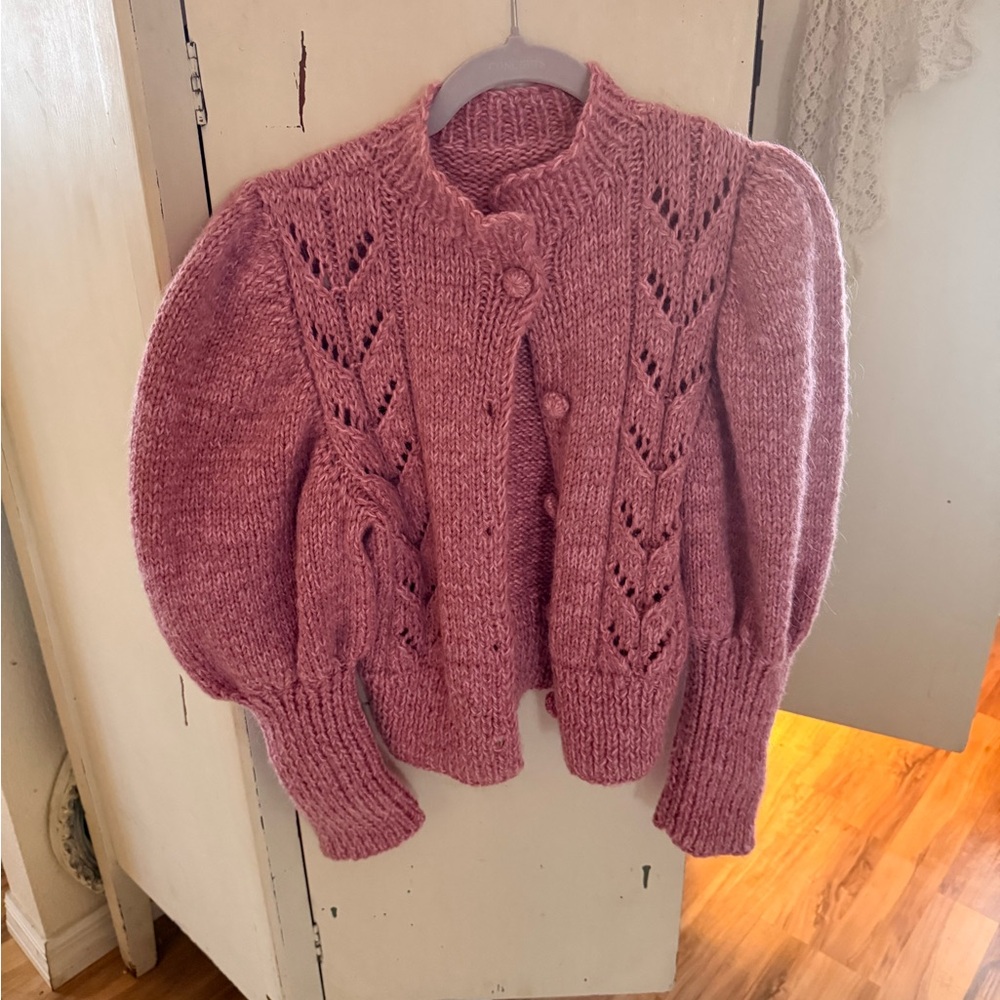 Pink 100% wool Sweater Handknit sz small